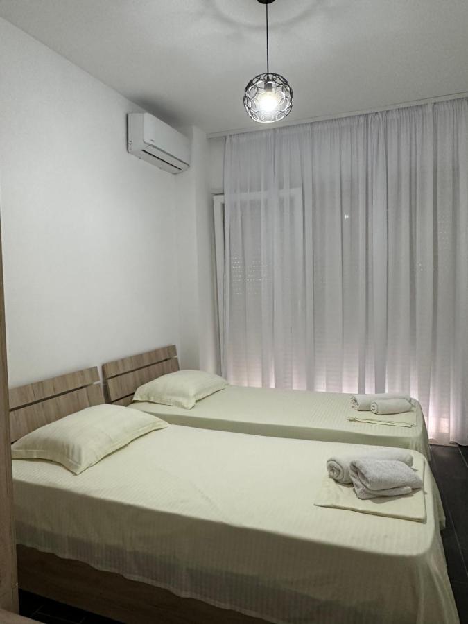 Eme Apartments - Kompleksi Lura 2 Gjiri I Lalzit Durres Exterior photo