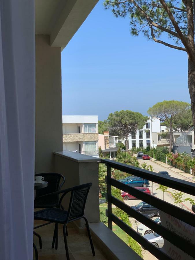 Eme Apartments - Kompleksi Lura 2 Gjiri I Lalzit Durres Exterior photo